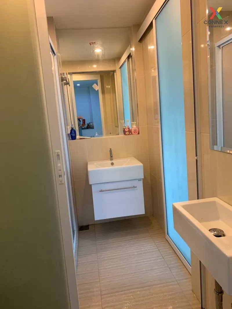 FOR RENT condo , Life Ratchadapisek , MRT-Huai Khwang , Huai Khwa FOR RENT condo , Life Ratchadapisek , MRT-Huai Khwang , Huai Khwa