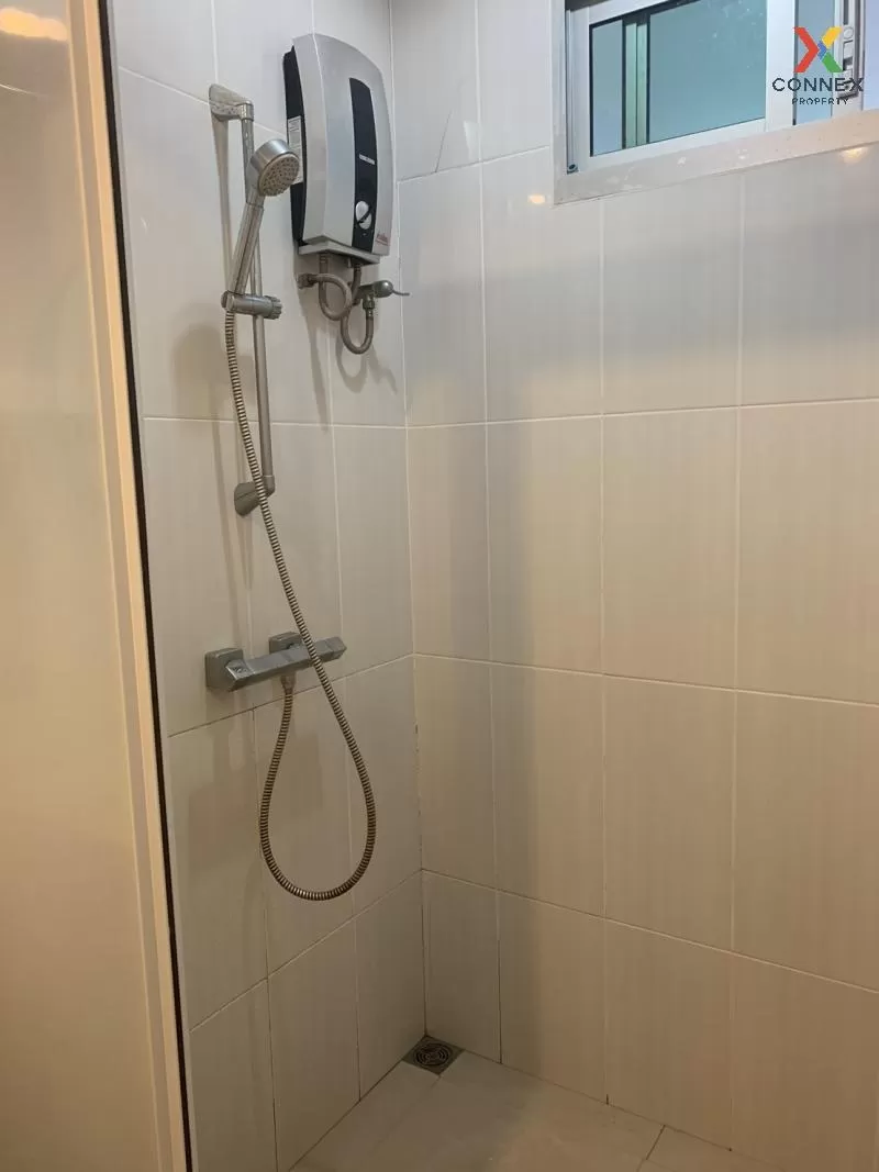 FOR RENT condo , Life @ Ladprao 18 , BTS-Ha Yaek Lat Phrao , Chom