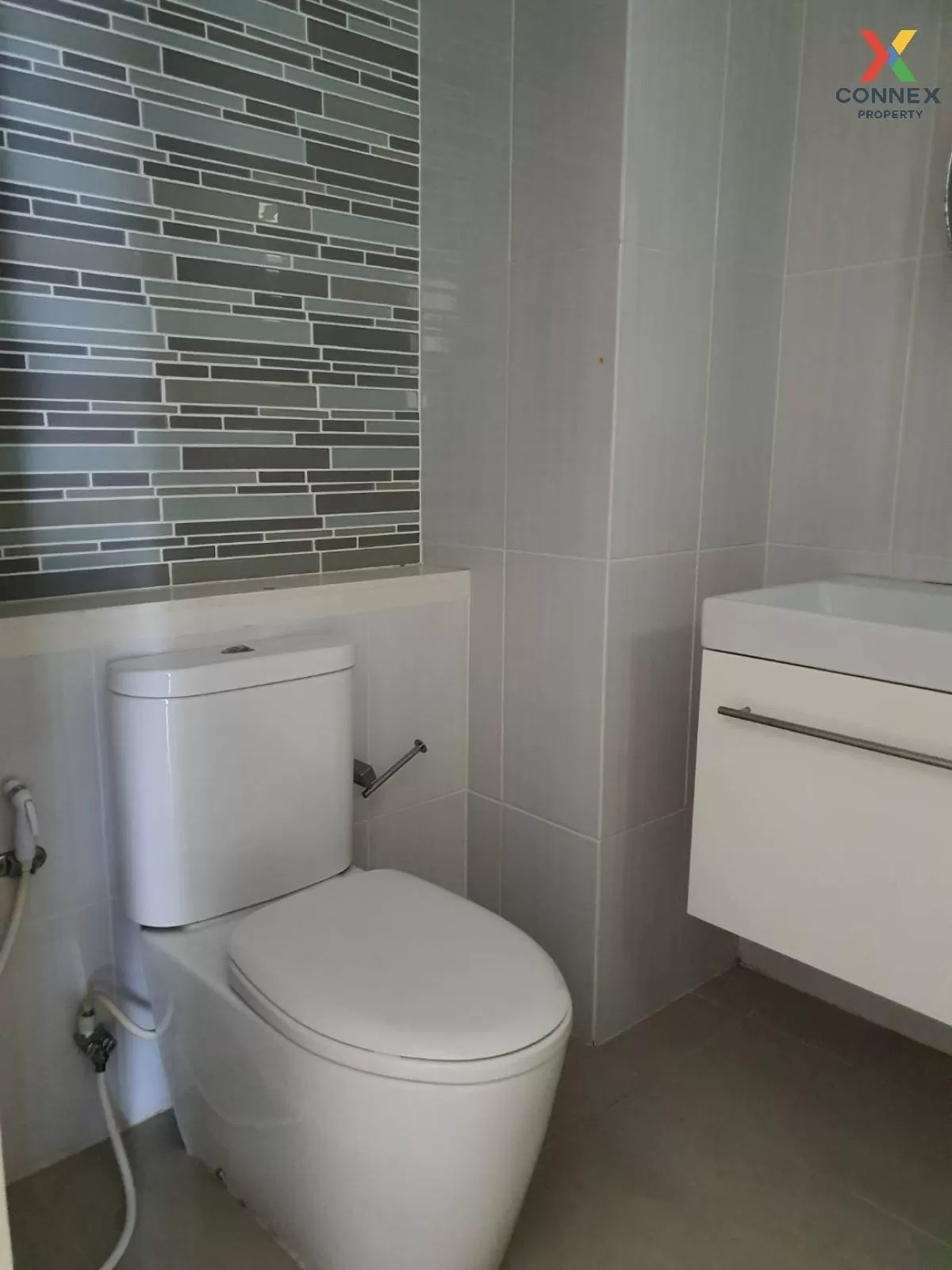 FOR RENT condo , Life @ Ladprao 18 , BTS-Ha Yaek Lat Phrao , Chom