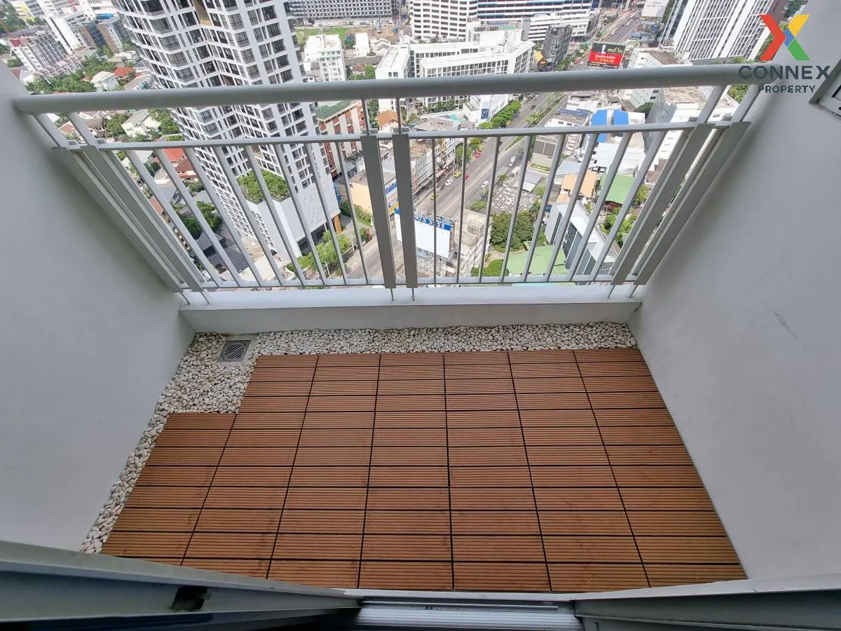 FOR RENT condo , Life @ Ladprao 18 , BTS-Ha Yaek Lat Phrao , Chom
