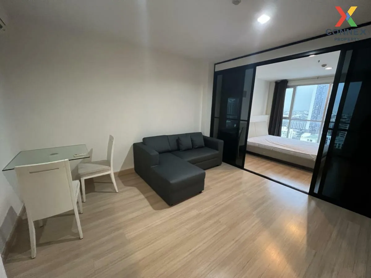 FOR RENT condo , Life @ Ladprao 18 , BTS-Ha Yaek Lat Phrao , Chom 2