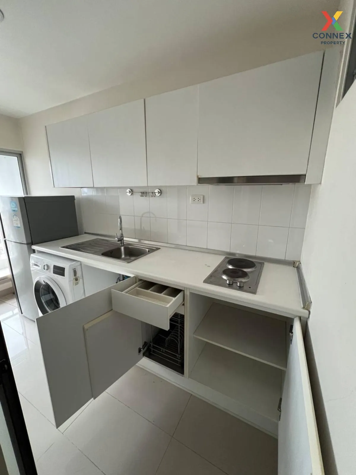 FOR RENT condo , Life @ Ladprao 18 , BTS-Ha Yaek Lat Phrao , Chom