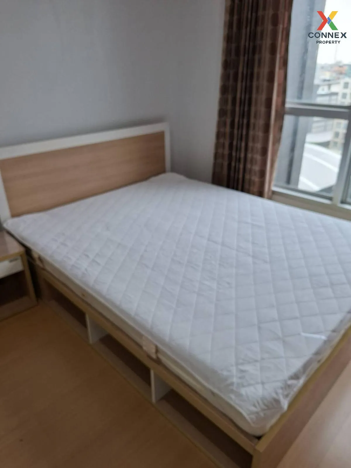 FOR RENT condo , Life @ Ratchada - Huaikwang , MRT-Huai Khwang , 