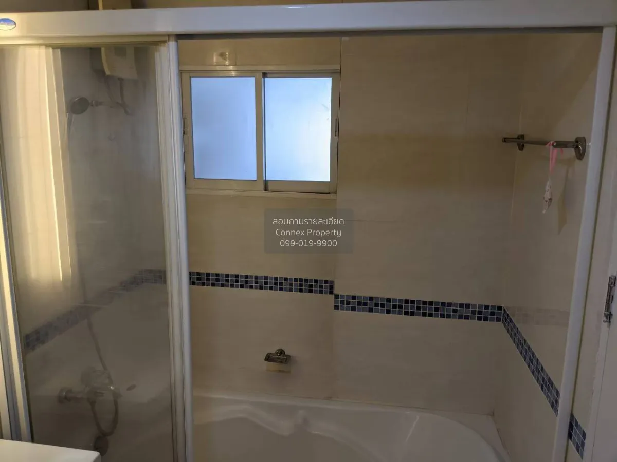 FOR RENT condo , Life @ Ratchada - Huaikwang , MRT-Huai Khwang , 