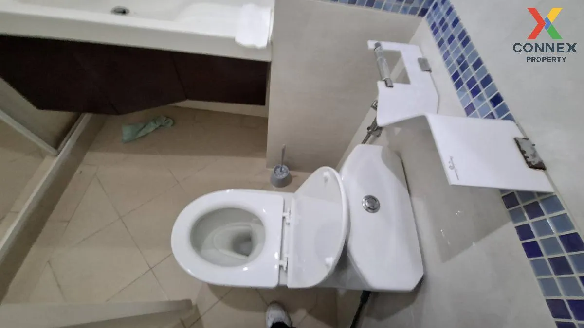 FOR RENT condo , Life @ Ratchada - Huaikwang , MRT-Huai Khwang , 