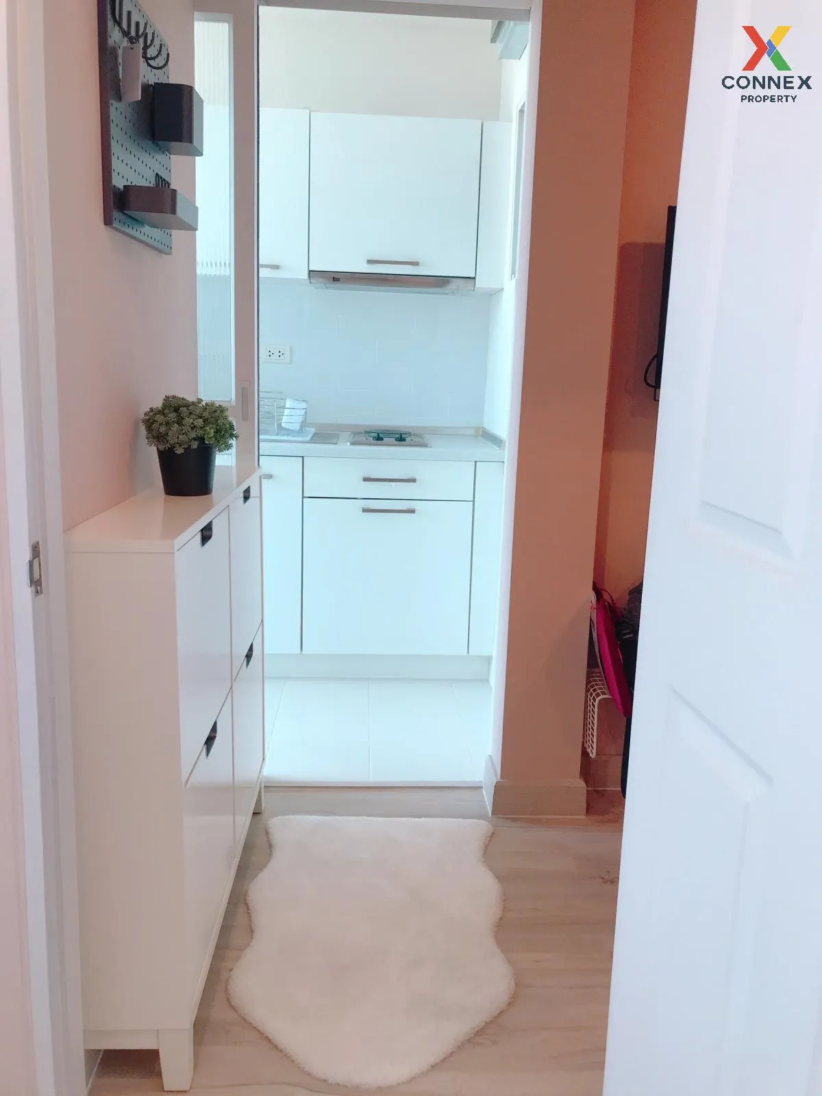 FOR RENT condo , Life @ Ratchada - Suthisan , MRT-Sutthisan , Sam 3