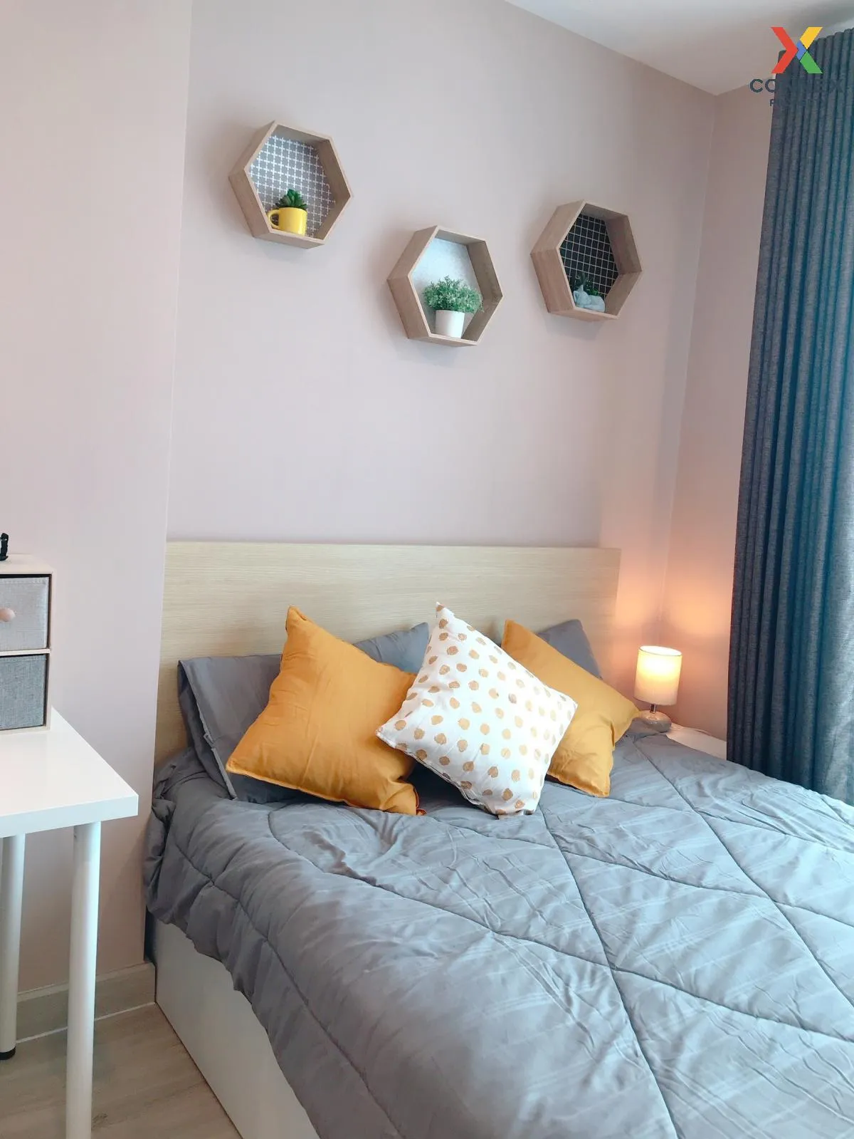 FOR RENT condo , Life @ Ratchada - Suthisan , MRT-Sutthisan , Sam 4