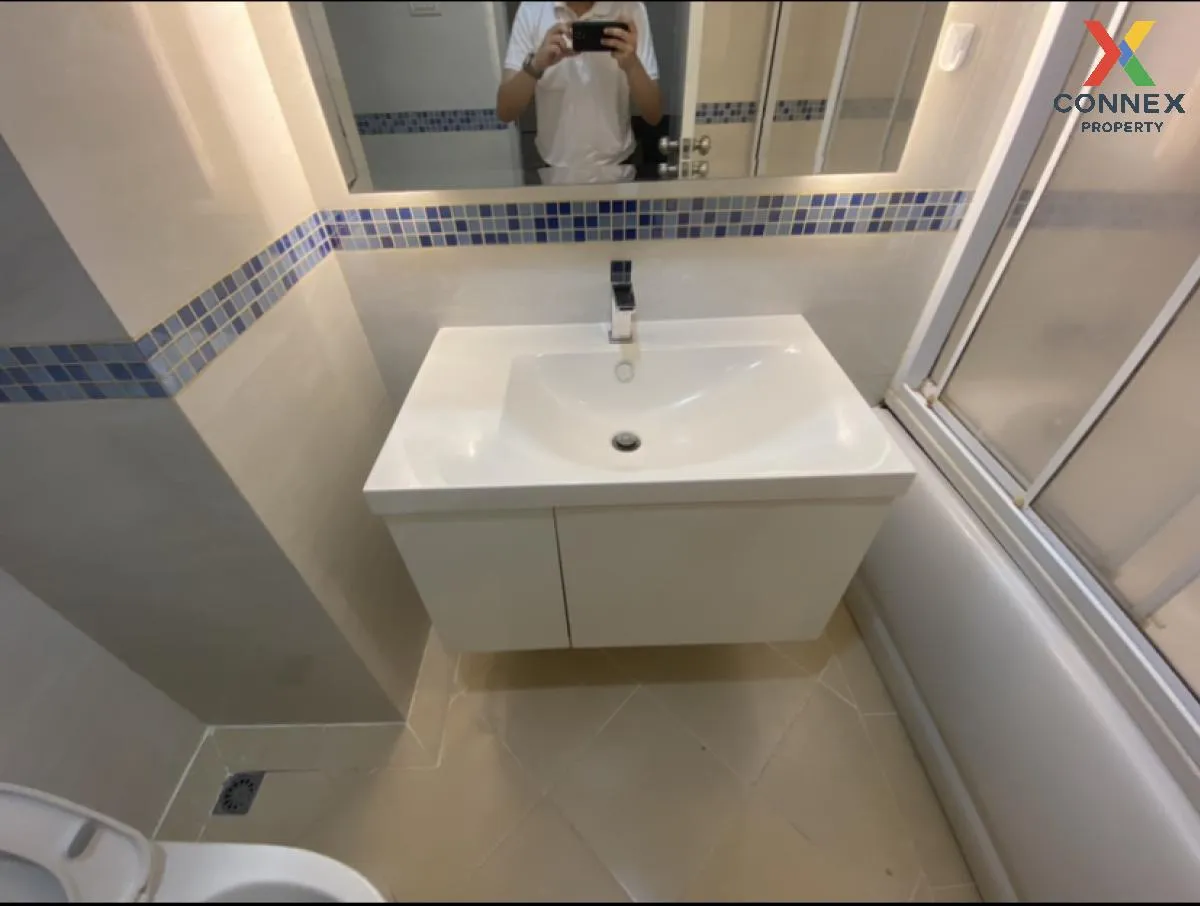 FOR RENT condo , Life @ Ratchada - Suthisan , MRT-Sutthisan , Sam FOR RENT condo , Life @ Ratchada - Suthisan , MRT-Sutthisan , Sam