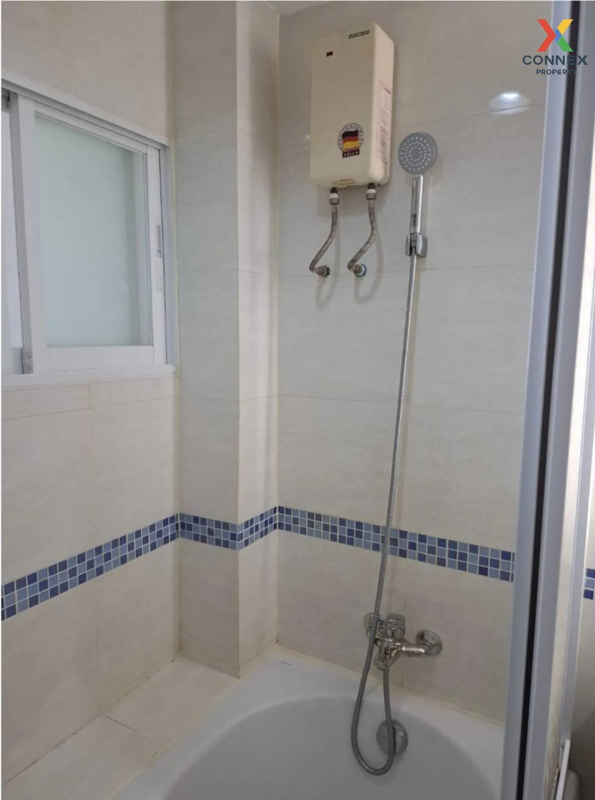 FOR RENT condo , Life @ Ratchada - Suthisan , MRT-Sutthisan , Sam FOR RENT condo , Life @ Ratchada - Suthisan , MRT-Sutthisan , Sam
