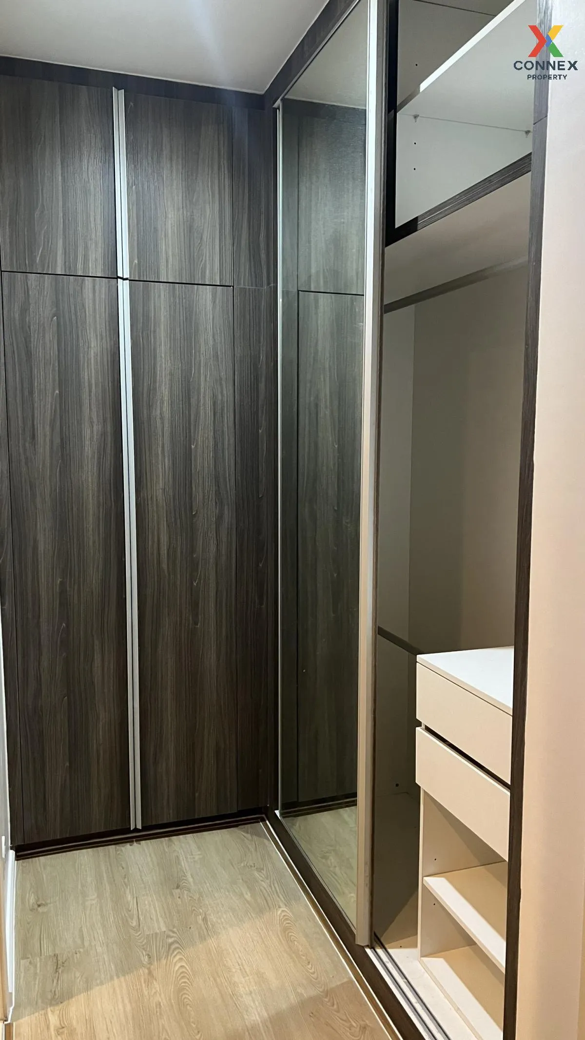 FOR RENT condo , Quinn Ratchada 17 , MRT-Sutthisan , Din Daeng ,  FOR RENT condo , Quinn Ratchada 17 , MRT-Sutthisan , Din Daeng ,