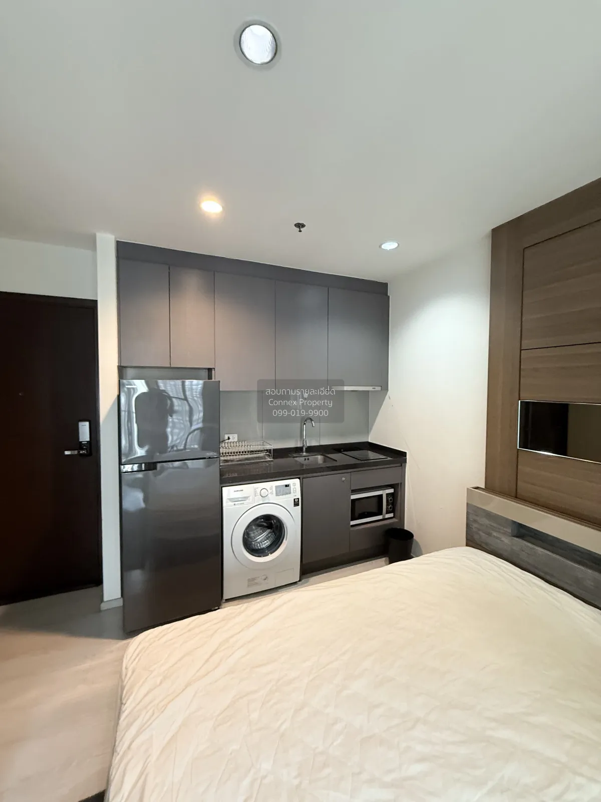 เช่าคอนโด  ริทึ่ม อโศก MRT-พระราม 9 มักกะสัน เขต ราชเทวี กรุงเทพ 