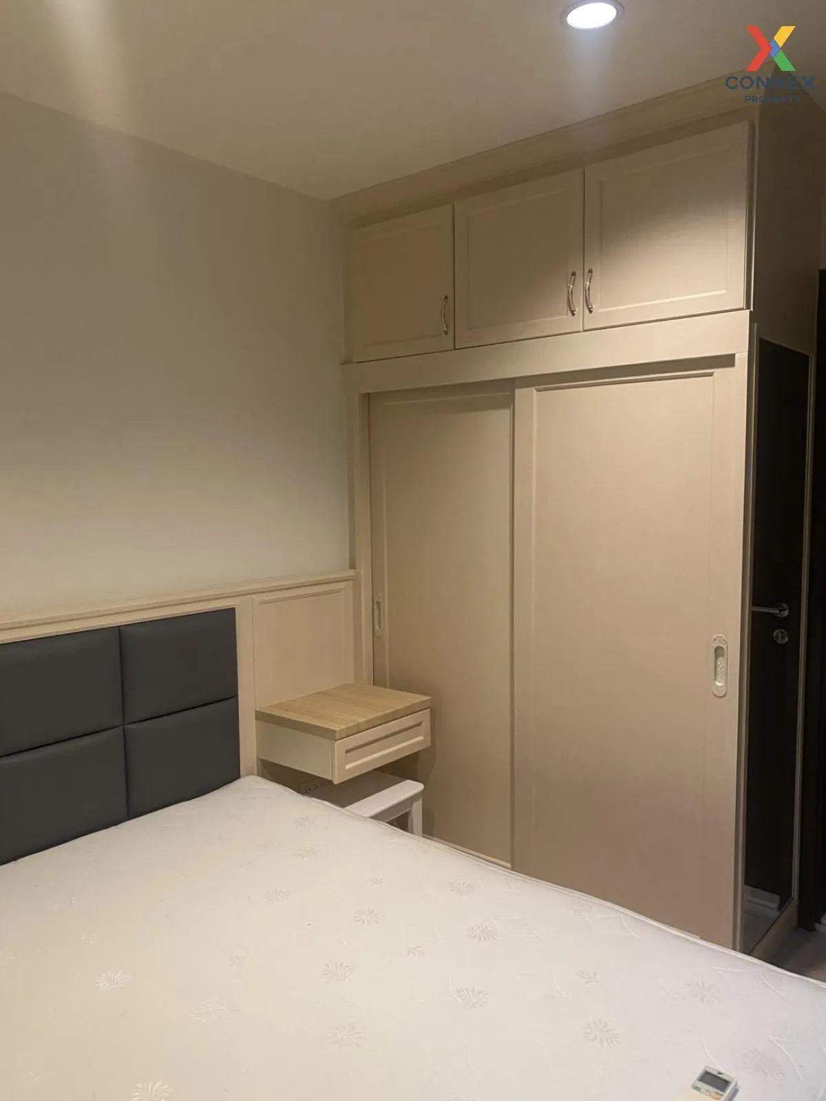 เช่าคอนโด  ริทึ่ม อโศก MRT-พระราม 9 มักกะสัน เขต ราชเทวี กรุงเทพ 