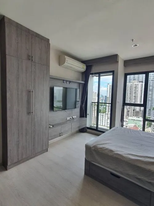 เช่าคอนโด  ริทึ่ม อโศก MRT-พระราม 9 มักกะสัน เขต ราชเทวี กรุงเทพ CX-42078