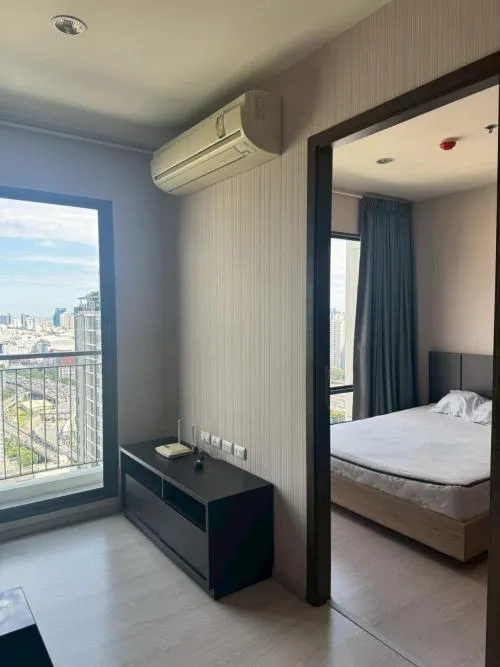 เช่าคอนโด  ริทึ่ม อโศก MRT-พระราม 9 มักกะสัน เขต ราชเทวี กรุงเทพ CX-42103