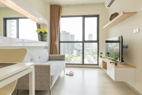 FOR RENT condo , Rhythm Asoke 2 , MRT-Phra Ram 9 , Bang Kapi , Huai Khwang , Bangkok , CX-42227