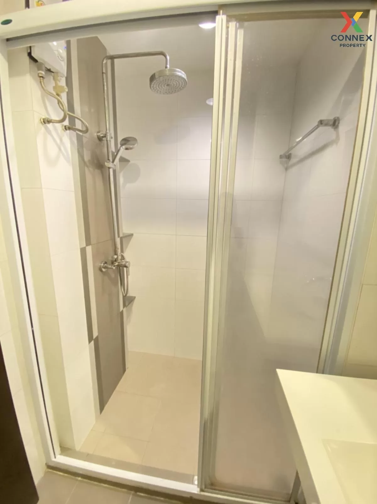 FOR RENT condo , Rhythm Ratchada , MRT-Ratchadaphisek , Sam Saen  FOR RENT condo , Rhythm Ratchada , MRT-Ratchadaphisek , Sam Saen