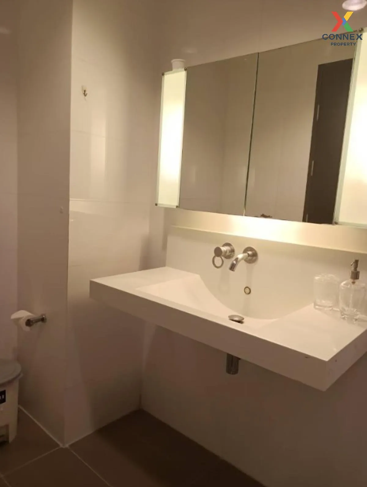 FOR RENT condo , Rhythm Ratchada , MRT-Ratchadaphisek , Sam Saen  FOR RENT condo , Rhythm Ratchada , MRT-Ratchadaphisek , Sam Saen