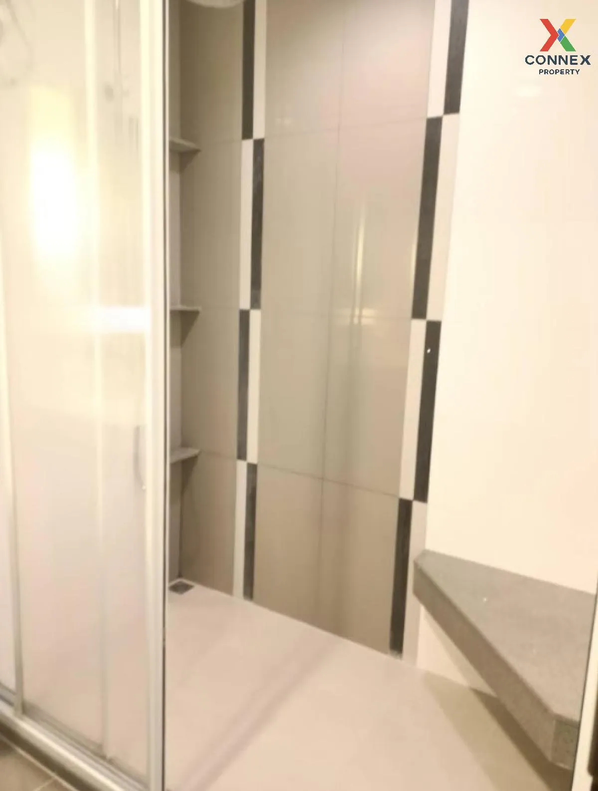 FOR RENT condo , Rhythm Ratchada , MRT-Ratchadaphisek , Sam Saen  FOR RENT condo , Rhythm Ratchada , MRT-Ratchadaphisek , Sam Saen