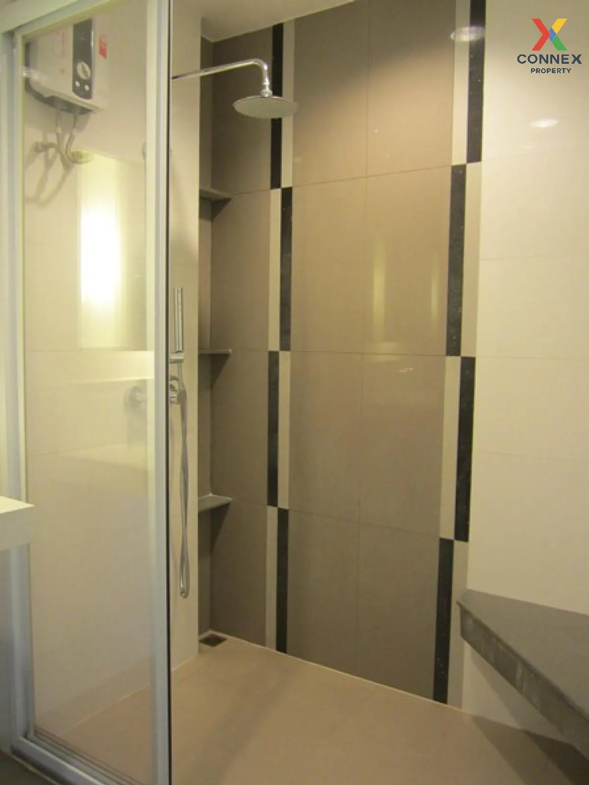 FOR RENT condo , Rhythm Ratchada , MRT-Ratchadaphisek , Sam Saen  FOR RENT condo , Rhythm Ratchada , MRT-Ratchadaphisek , Sam Saen