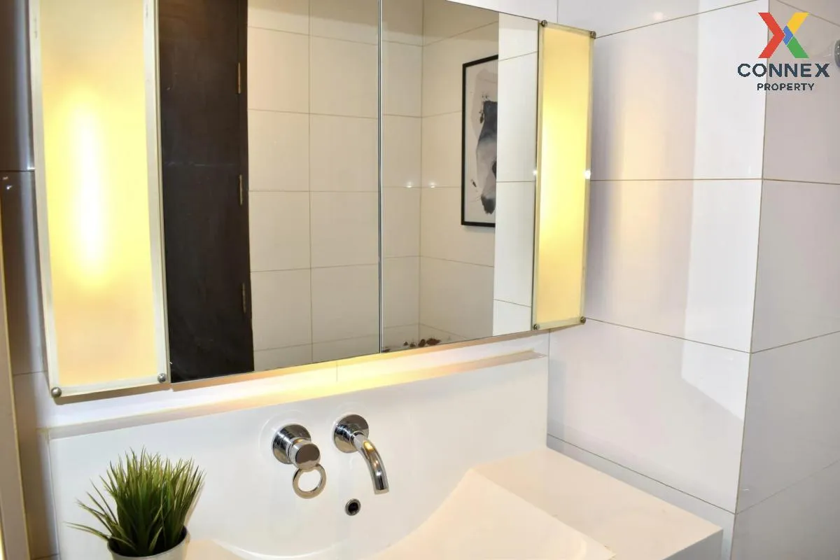 FOR SALE condo , Rhythm Ratchada , MRT-Ratchadaphisek , Sam Saen  FOR SALE condo , Rhythm Ratchada , MRT-Ratchadaphisek , Sam Saen