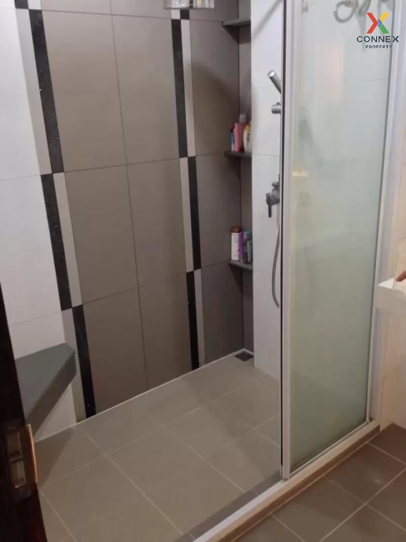 FOR SALE condo , Rhythm Ratchada , MRT-Ratchadaphisek , Sam Saen  FOR SALE condo , Rhythm Ratchada , MRT-Ratchadaphisek , Sam Saen