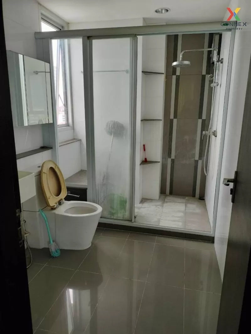 FOR SALE condo , Rhythm Ratchada , MRT-Ratchadaphisek , Sam Saen 