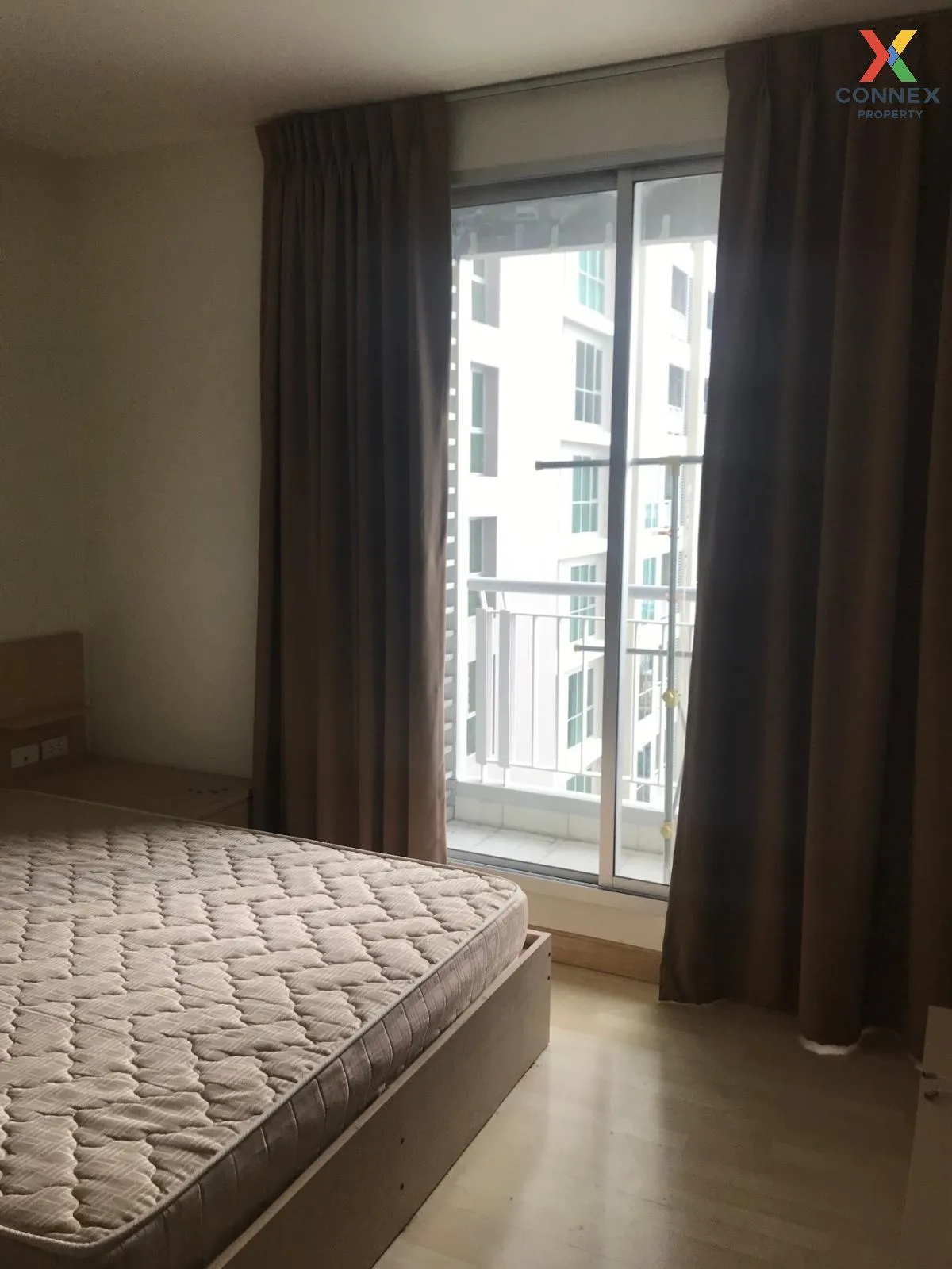 FOR RENT condo , Rhythm Ratchada , MRT-Ratchadaphisek , Sam Saen  FOR RENT condo , Rhythm Ratchada , MRT-Ratchadaphisek , Sam Saen