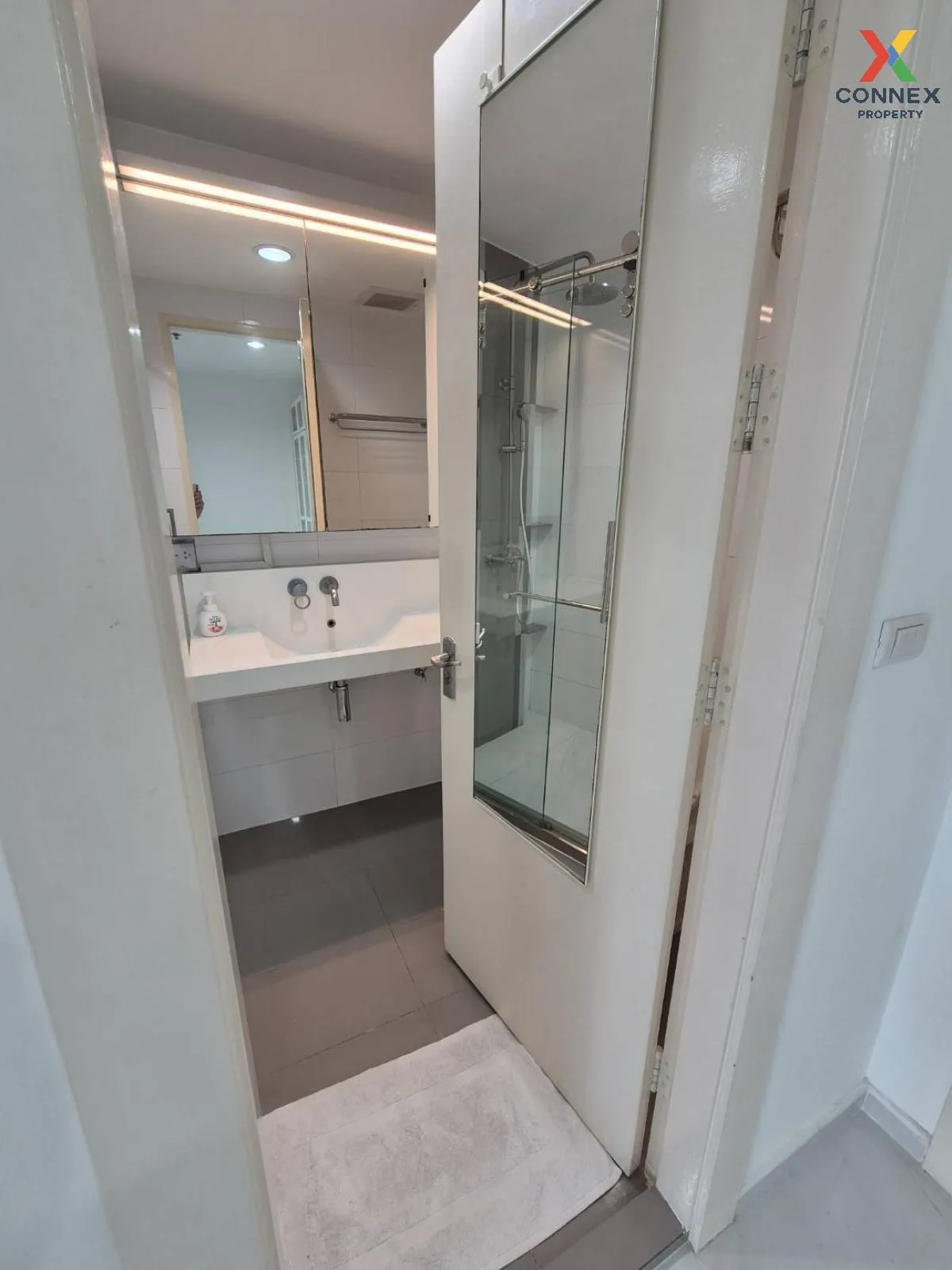 FOR SALE condo , Rhythm Ratchada , MRT-Ratchadaphisek , Sam Saen 