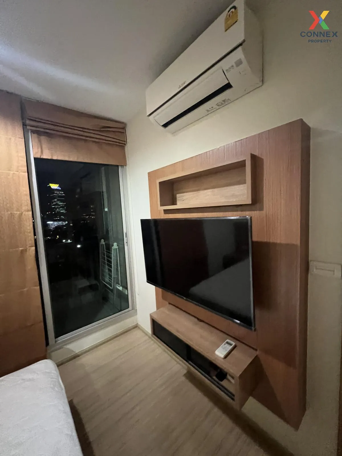 FOR RENT condo , Rhythm Ratchada - Huai Khwang , MRT-Huai Khwang 