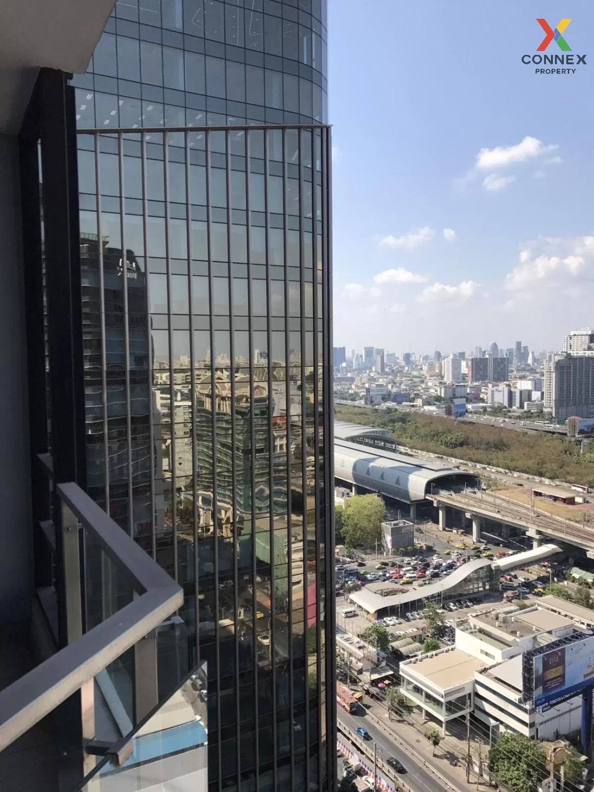 เช่าคอนโด  ศุภาลัย พรีเมียร์ แอท อโศก MRT-เพชรบุรี บางกะปิ เขต ห้