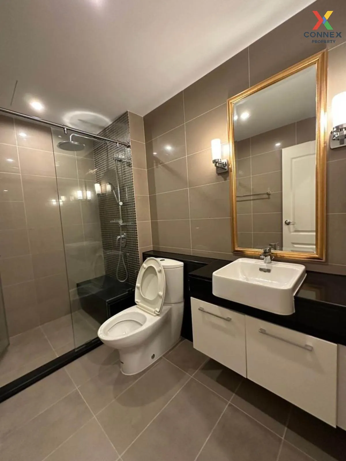 เช่าคอนโด  ศุภาลัย เวลลิงตัน 2 MRT-ศูนย์วัฒนธรรมแห่งประเทศไทย ห้ว