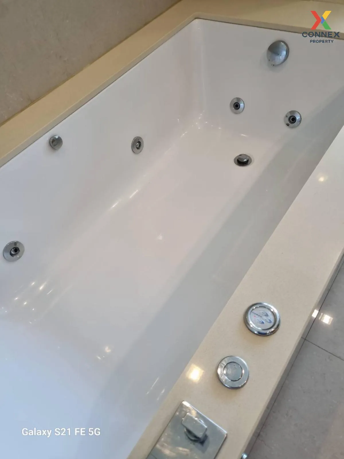 เช่าคอนโด  ดิ แอดเดรส อโศก MRT-เพชรบุรี มักกะสัน เขต ราชเทวี กรุง