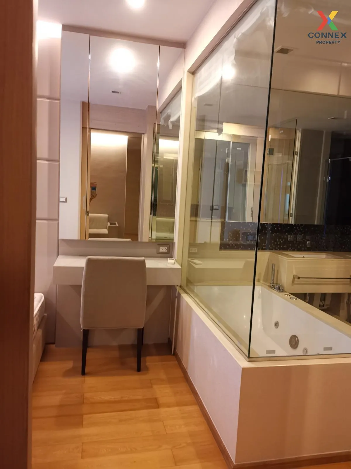 FOR RENT condo , The Address Asoke , MRT-Phetchaburi , Makkasan ,