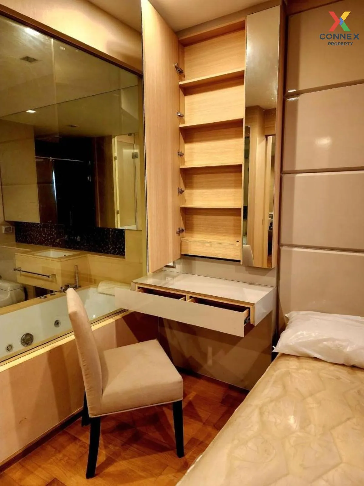 FOR SALE condo , The Address Asoke , MRT-Phetchaburi , Makkasan , FOR SALE condo , The Address Asoke , MRT-Phetchaburi , Makkasan , 4