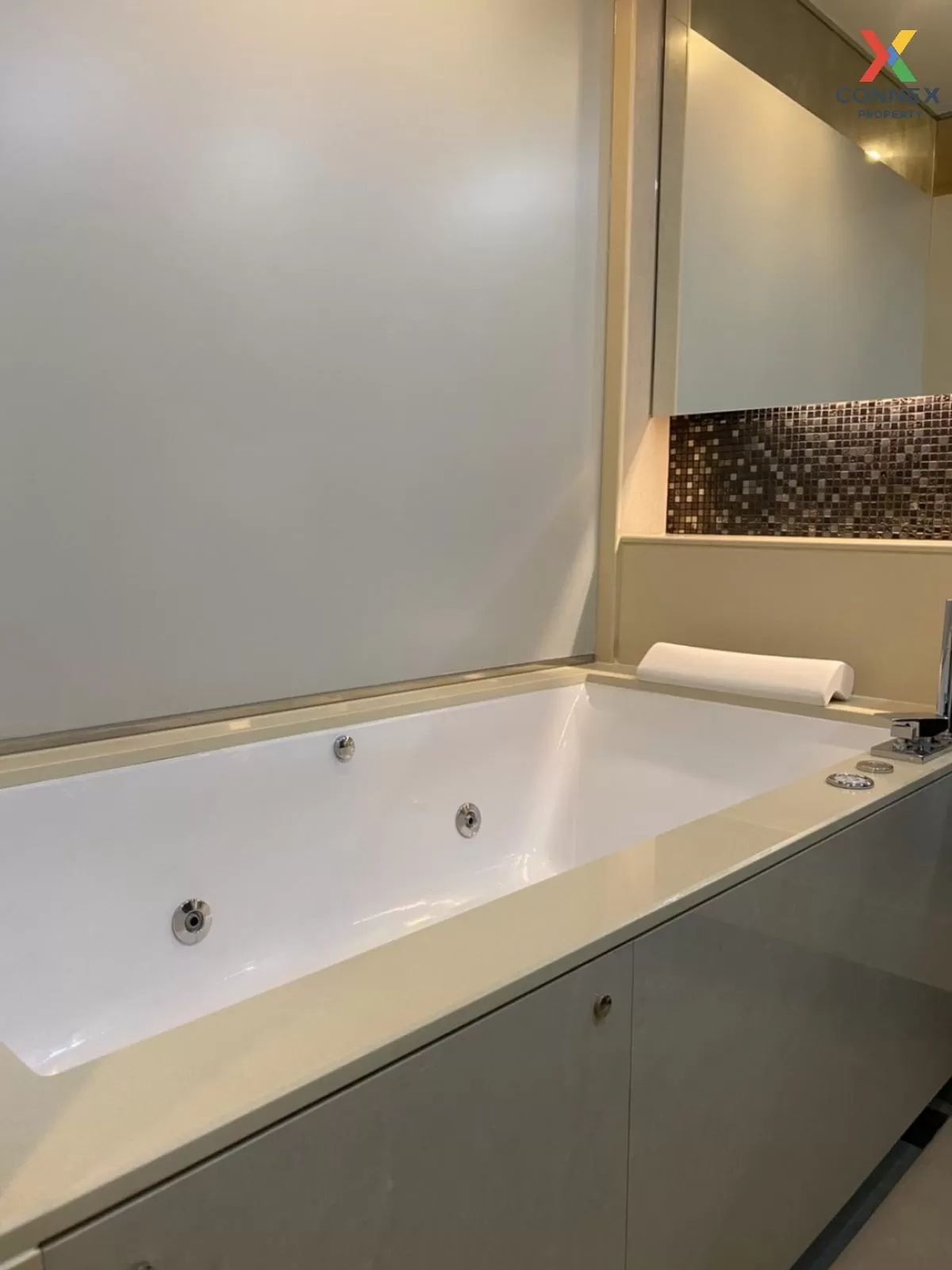 เช่าคอนโด  ดิ แอดเดรส อโศก MRT-เพชรบุรี มักกะสัน เขต ราชเทวี กรุง