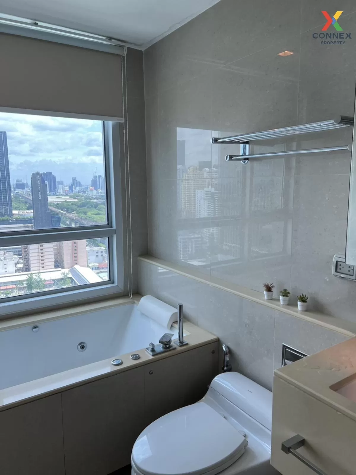 เช่าคอนโด  ดิ แอดเดรส อโศก MRT-เพชรบุรี มักกะสัน เขต ราชเทวี กรุง