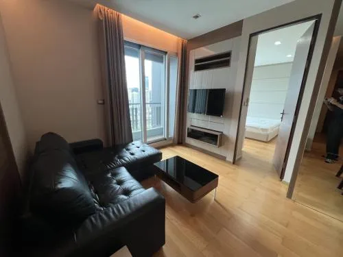 เช่า คอนโด  ดิ แอดเดรส อโศก MRT-เพชรบุรี มักกะสัน เขต ราชเทวี กรุงเทพ CX-44034