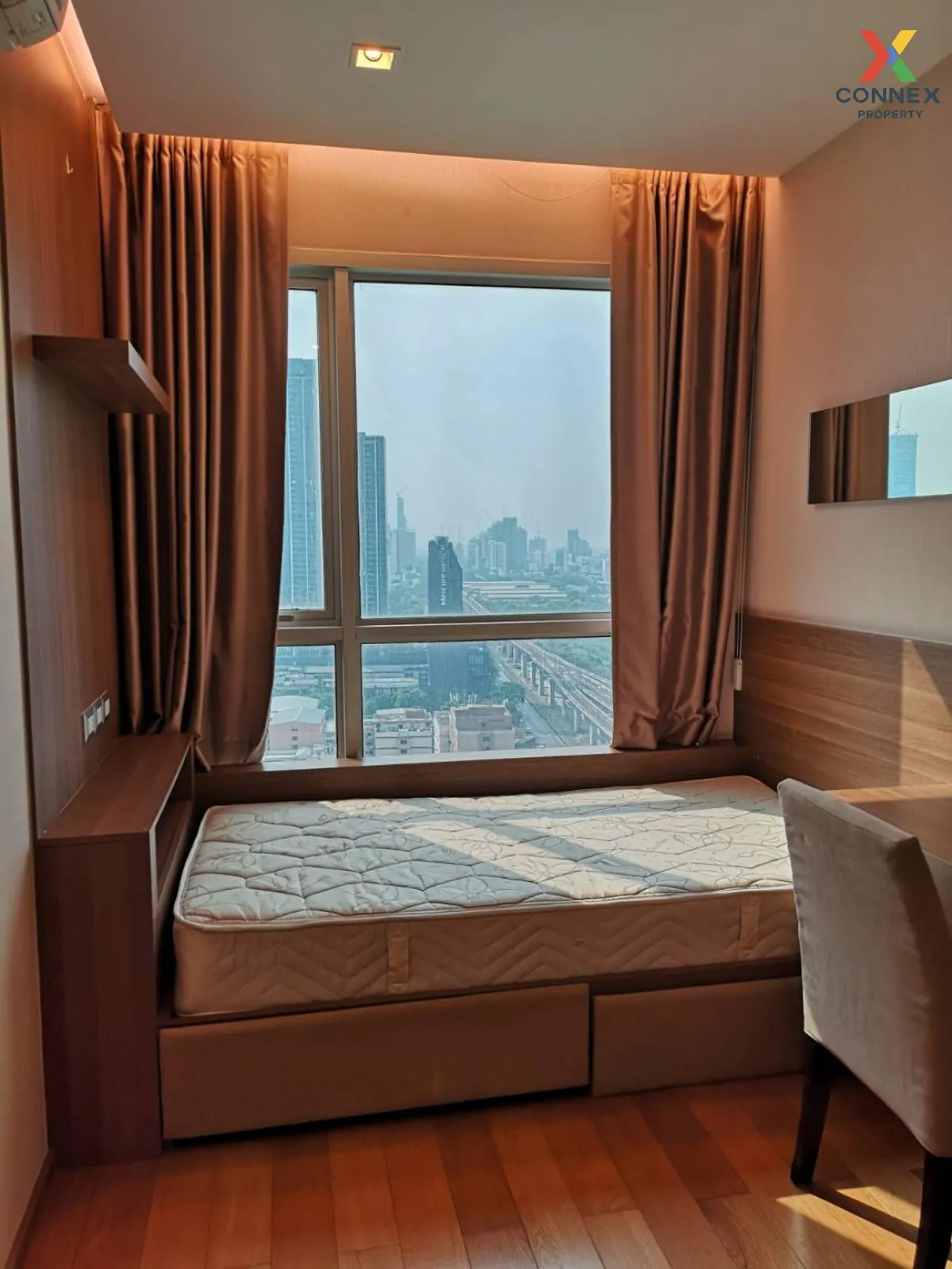 เช่าคอนโด  ดิ แอดเดรส อโศก MRT-เพชรบุรี มักกะสัน เขต ราชเทวี กรุง