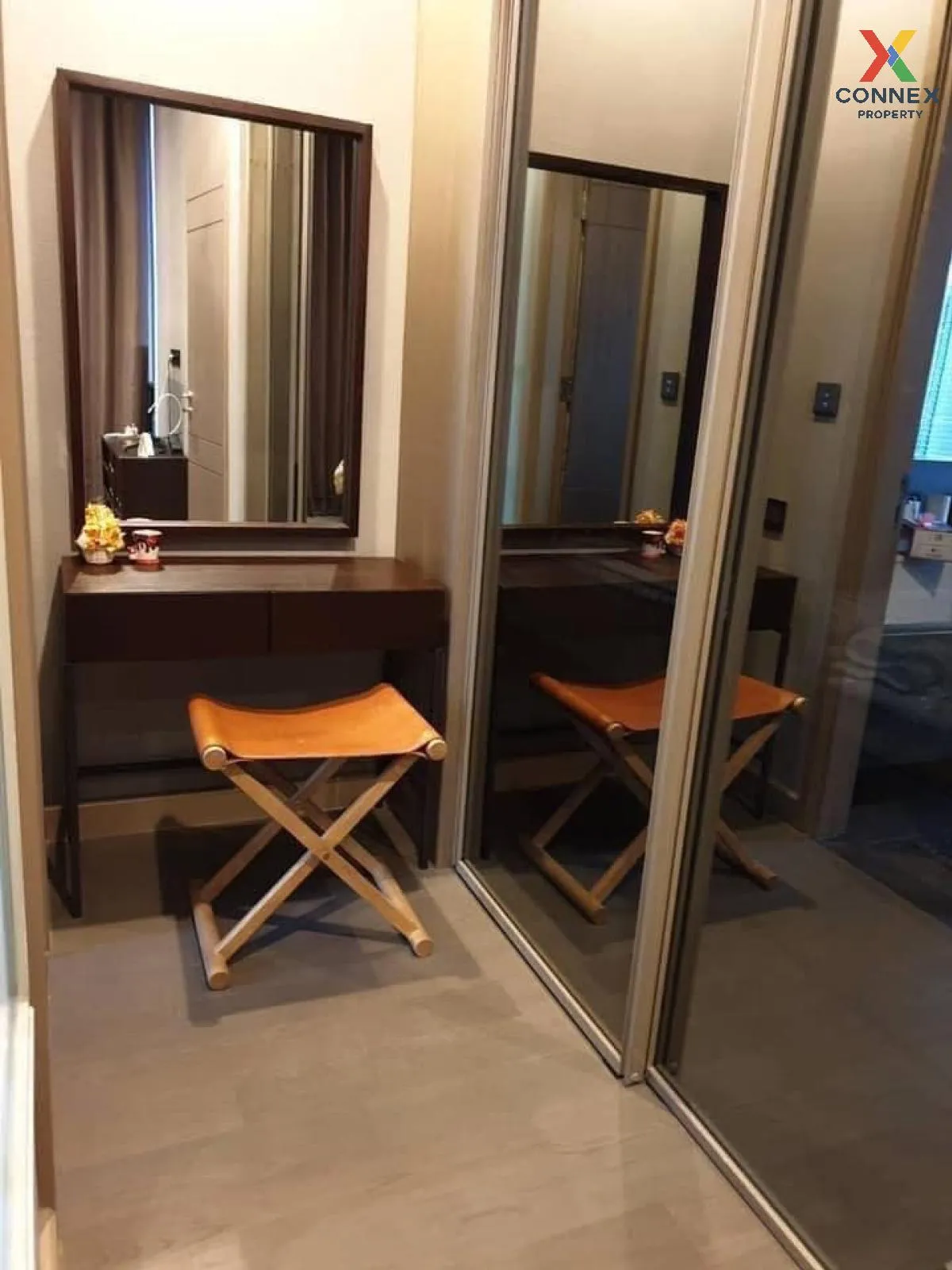 เช่าคอนโด  ดิ เอส แอท สิงห์คอมเพล็กซ์ MRT-เพชรบุรี บางกะปิ เขต ห้