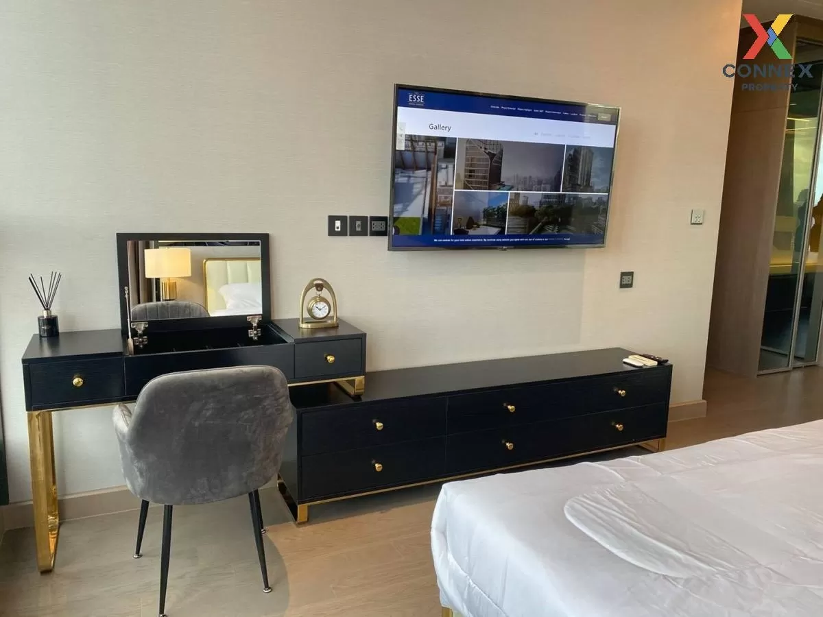 FOR SALE condo , The Esse at Singha Complex , MRT-Phetchaburi , B FOR SALE condo , The Esse at Singha Complex , MRT-Phetchaburi , B