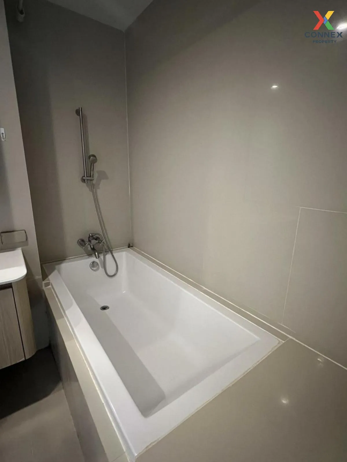 FOR RENT condo , The Issara Ladprao , MRT-Lat Phrao , Chomphon , 