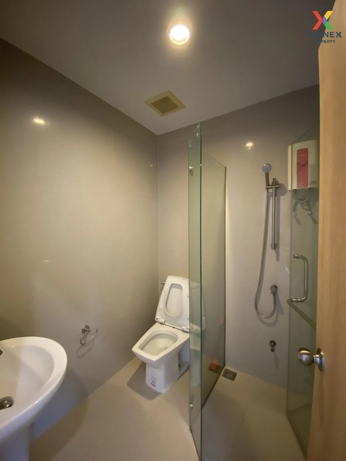 เช่าคอนโด  ดิ อิสสระ ลาดพร้าว MRT-ลาดพร้าว จอมพล  เขต จตุจักร กรุ