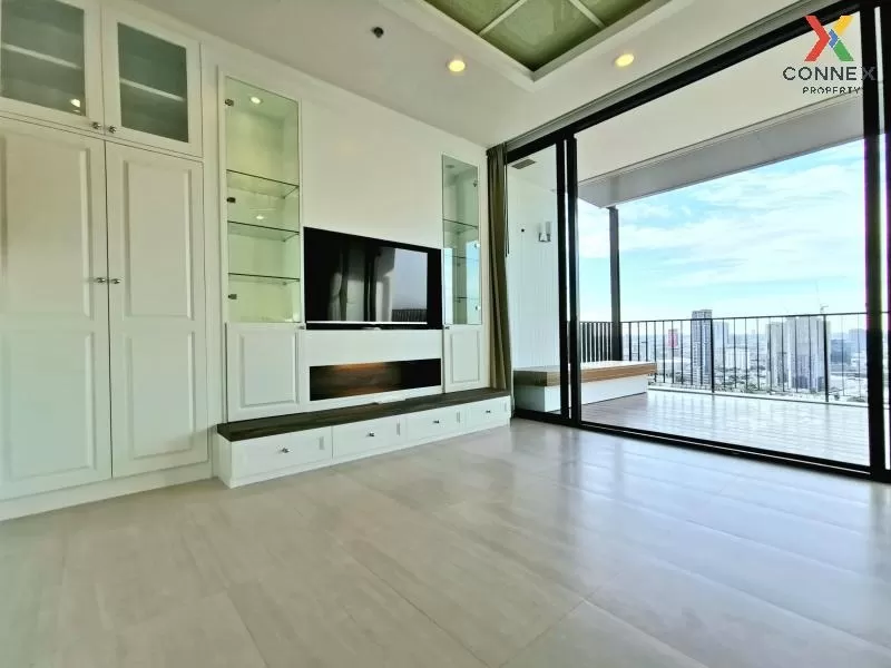 FOR RENT condo , The Issara Ladprao , MRT-Lat Phrao , Chomphon ,  2