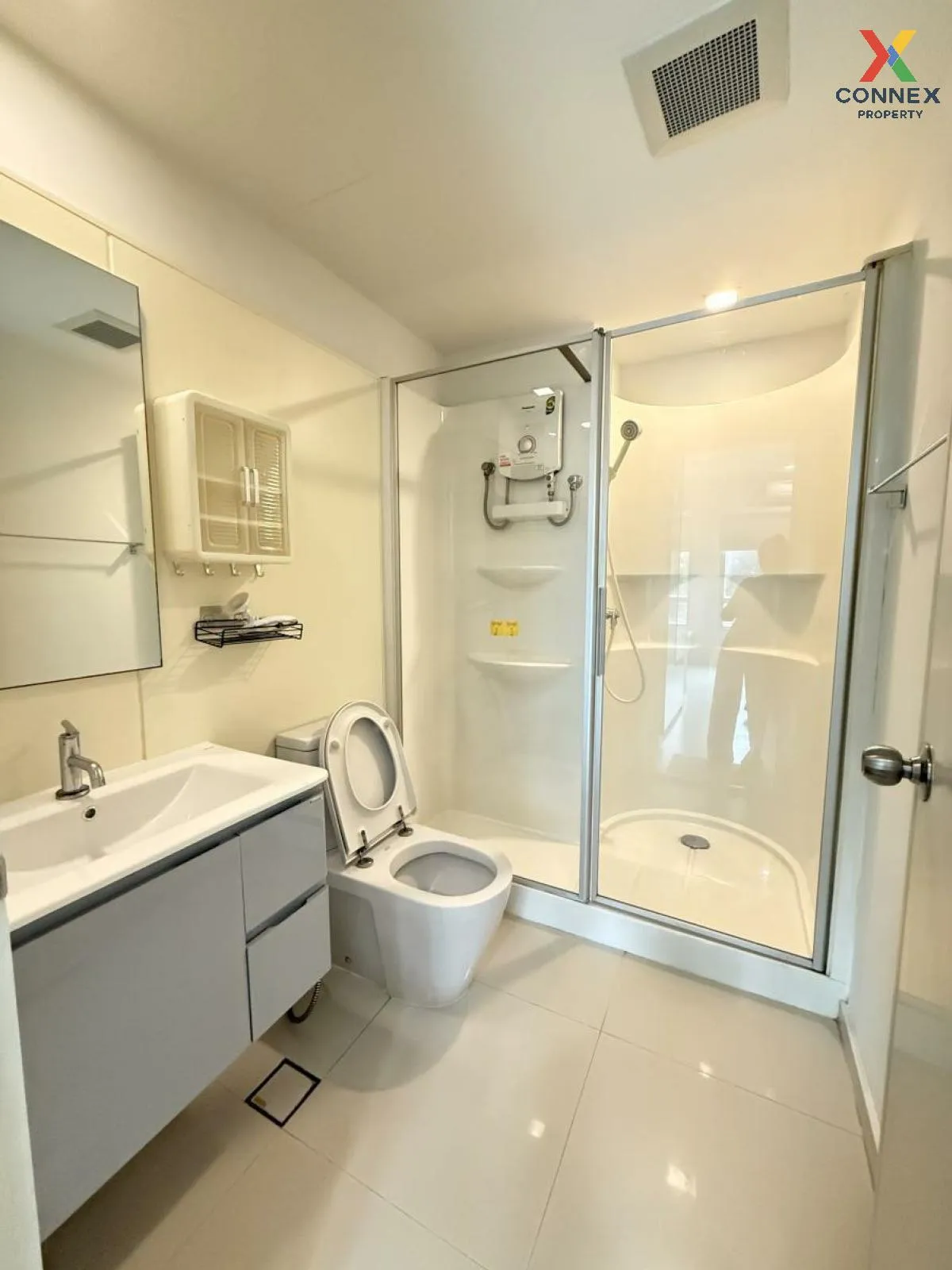 FOR RENT condo ,  The Room Ratchada - Ladprao , MRT-Lat Phrao , L