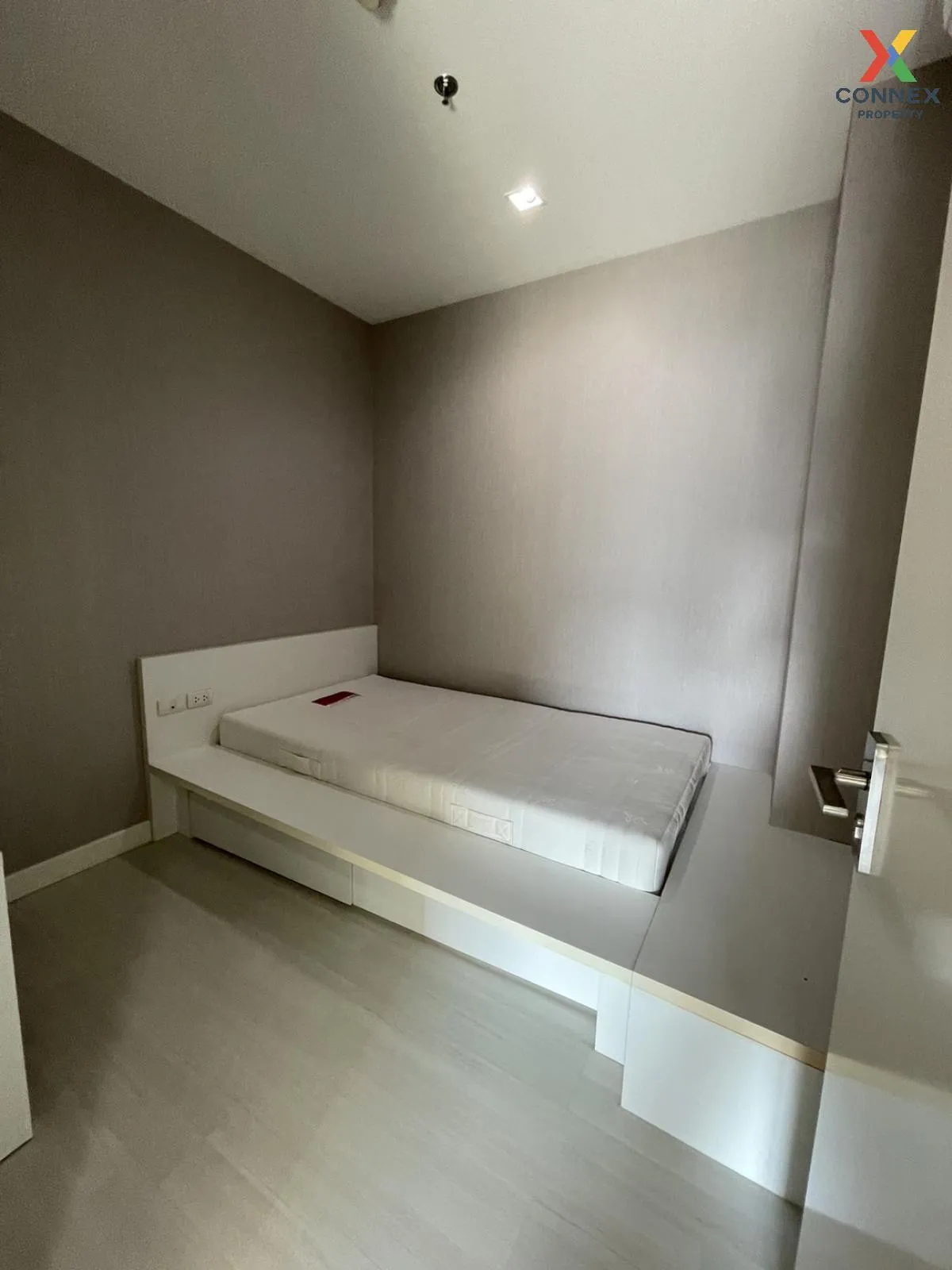 เช่าคอนโด  เดอะ รูม รัชดา - ลาดพร้าว MRT-ลาดพร้าว ลาดยาว เขต จตุจ