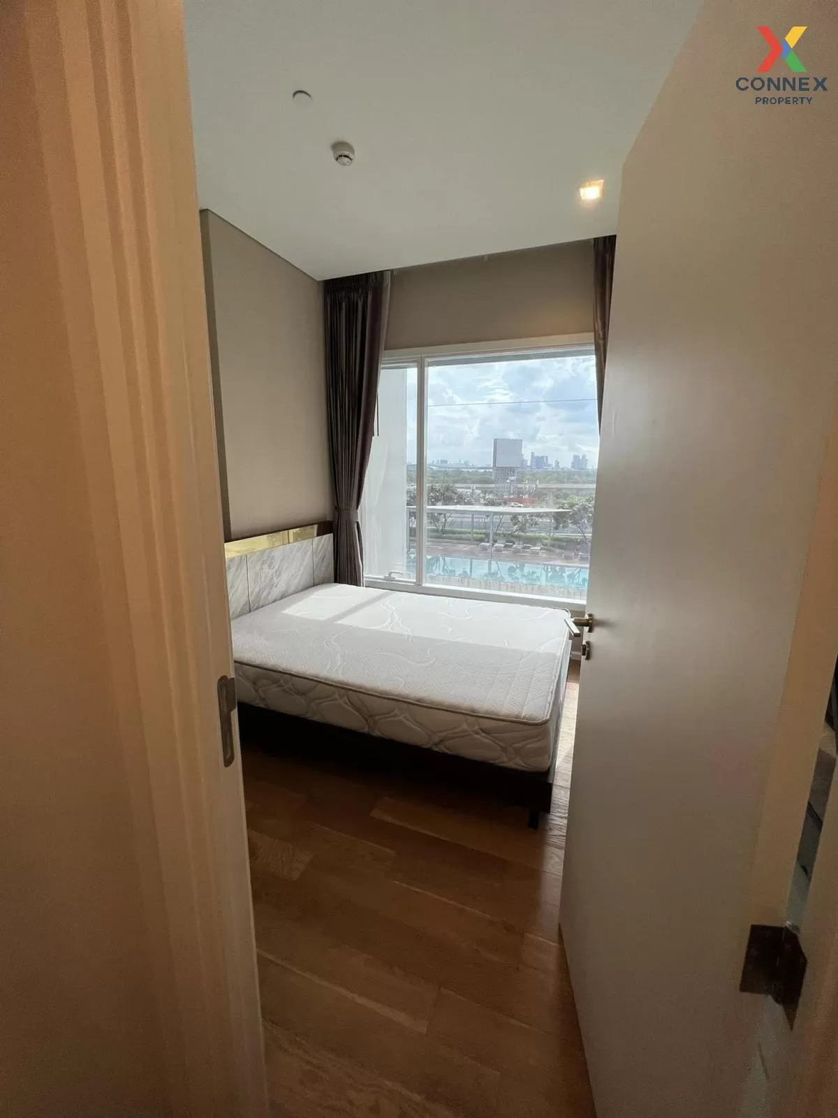 FOR RENT condo , The Saint Residences , BTS-Phahon Yothin 59 , Ch