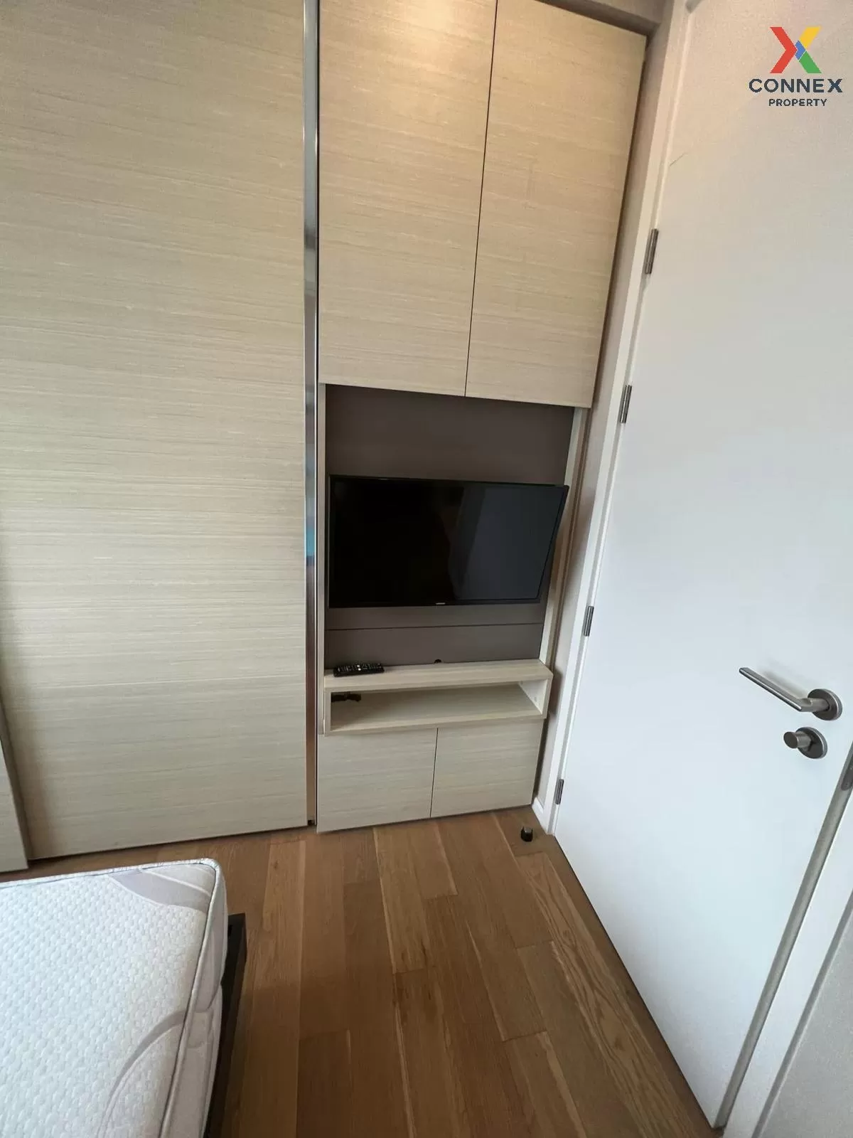 FOR RENT condo , The Saint Residences , BTS-Phahon Yothin 59 , Ch