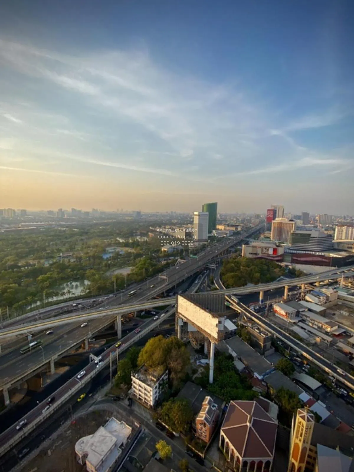 FOR SALE condo , The Saint Residences , BTS-Phahon Yothin 59 , Ch