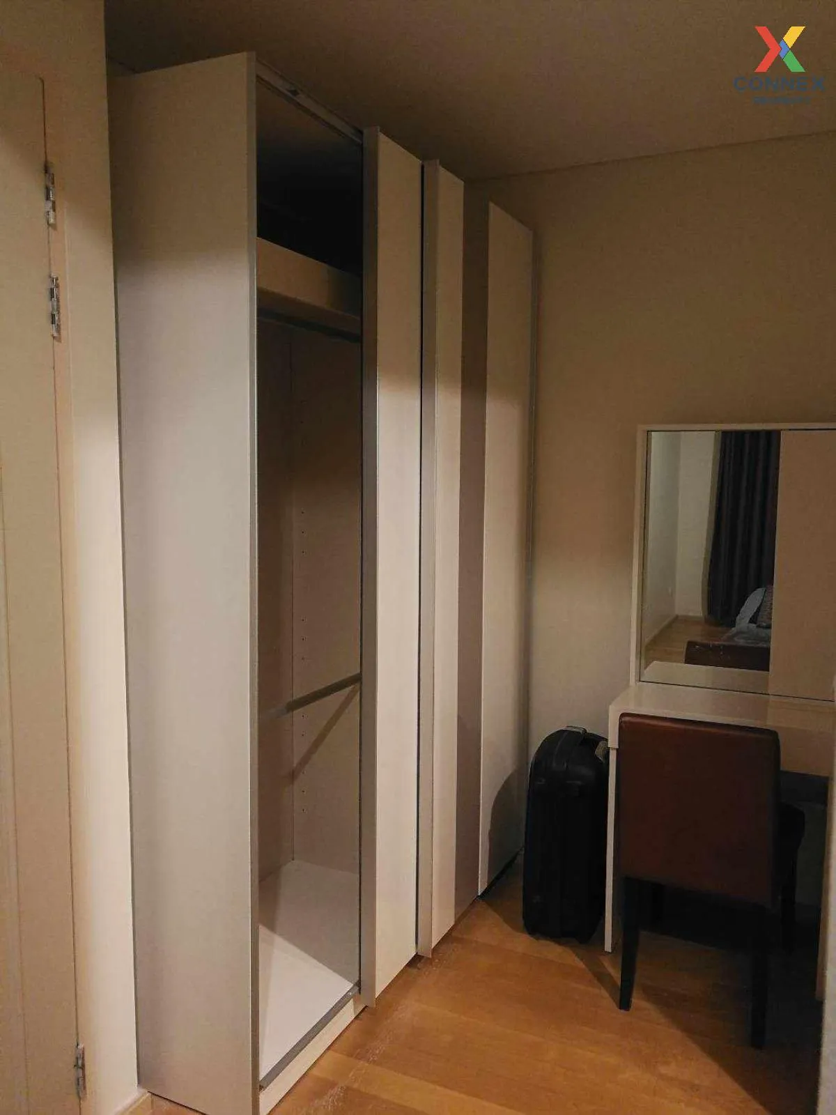 FOR RENT condo , Villa Asoke , MRT-Phetchaburi , Makkasan , Rat T