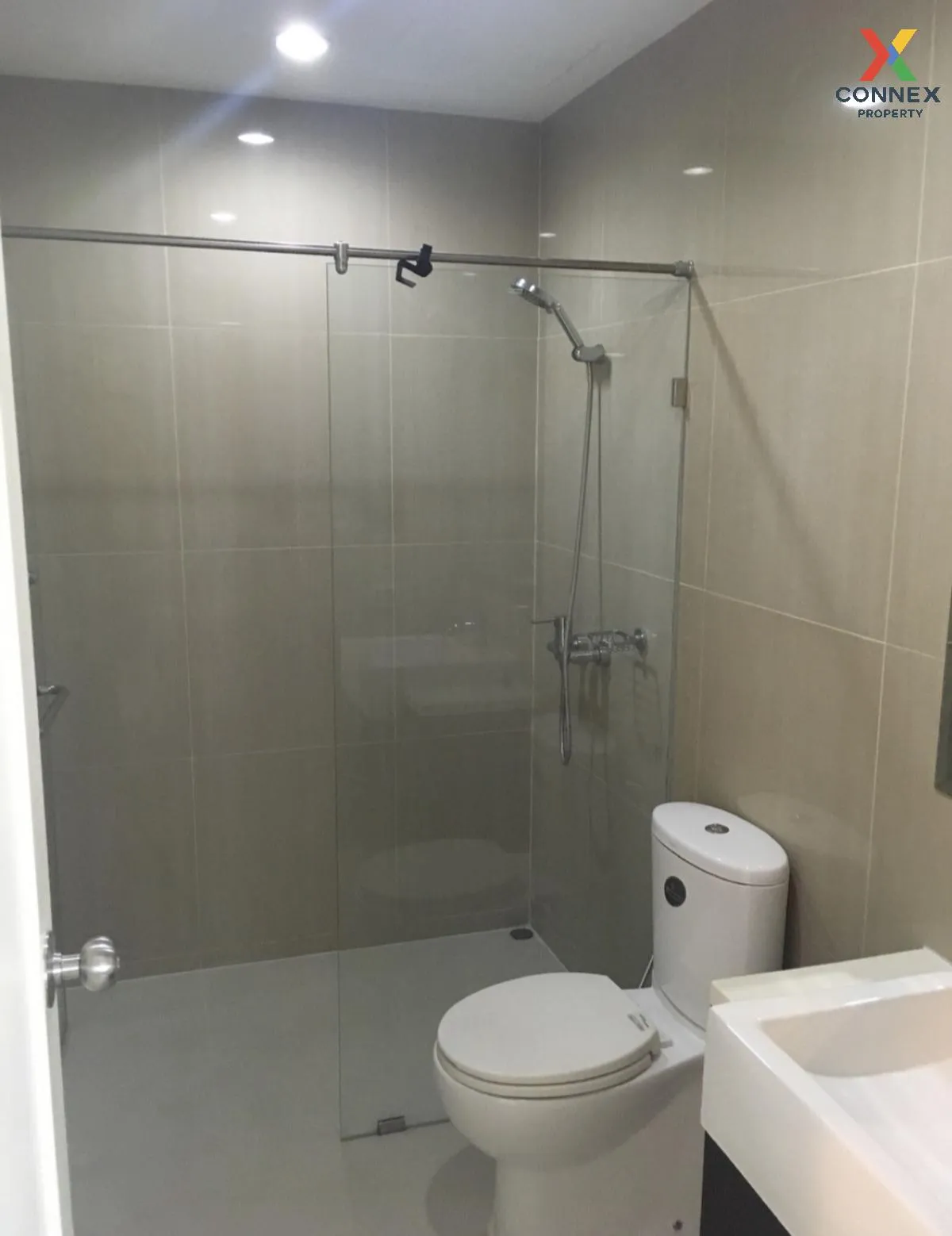 เช่าคอนโด  วิลล่า อโศก MRT-เพชรบุรี มักกะสัน เขต ราชเทวี กรุงเทพ 